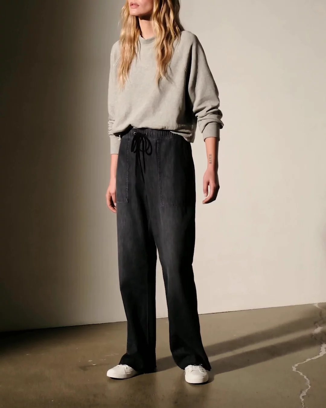 French Terry Cropped Mock Neck - Heather Grey | James Perse