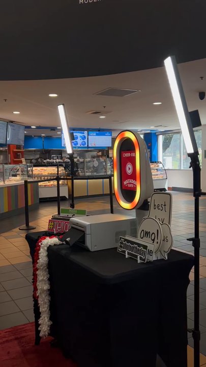 Mobile Photo Booth Guys - Photo Booth Rentals Near Me