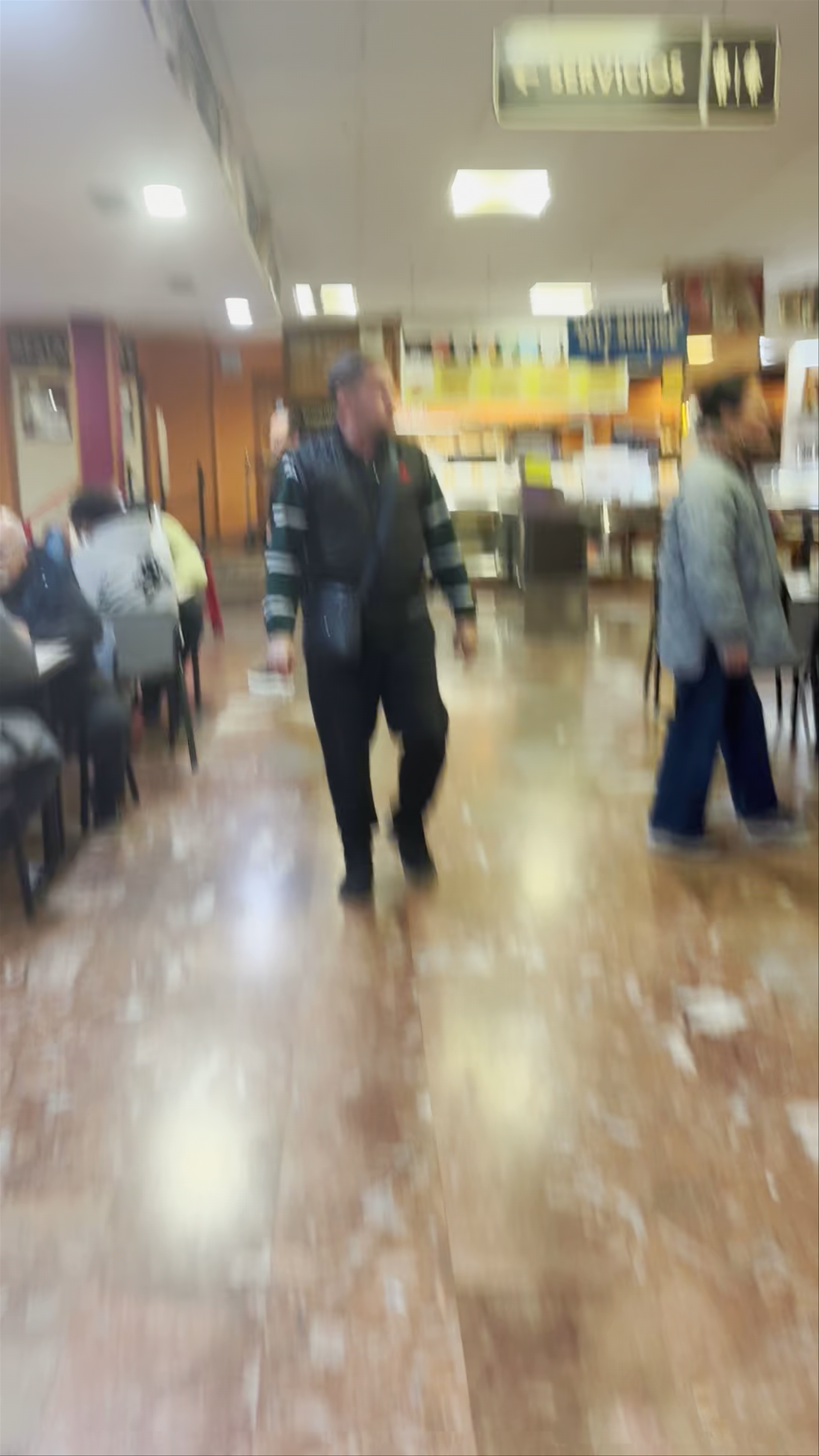 Inside Restaurante Rausan: Authentic Local Dining Experience in Alfajarín, Spain
