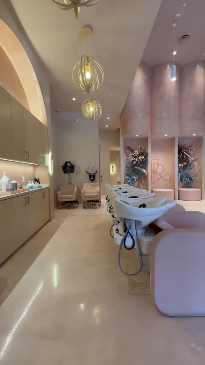 Pressed Roots - Hair Salons Near Me - Arlington, Texas
