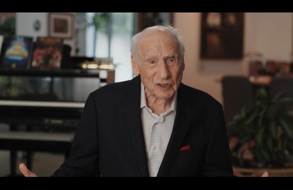 Annonce du titre par Mel Brooks (Just like the old one. But newer.)
