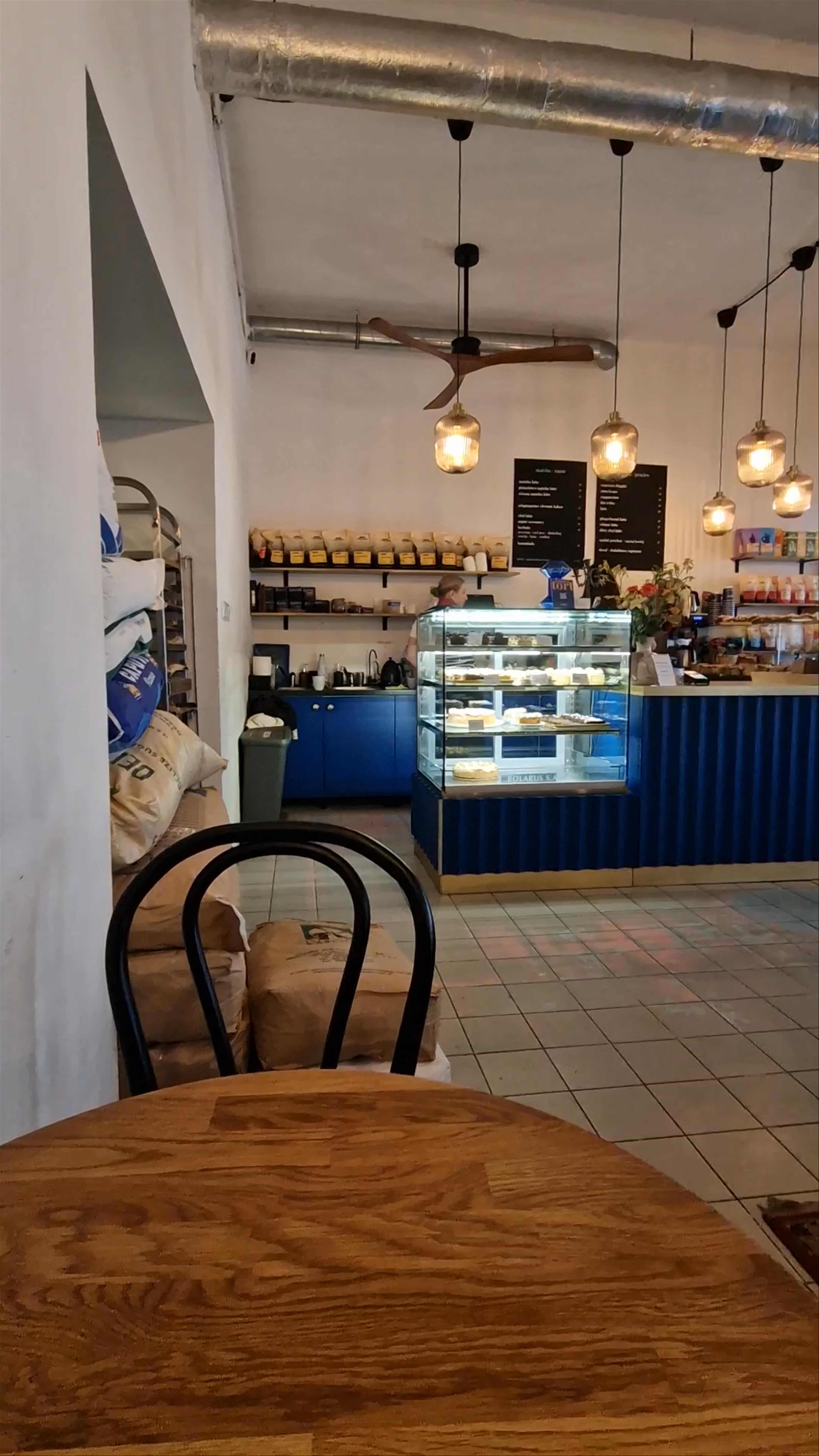 eter — vegan bakery & speciality coffee