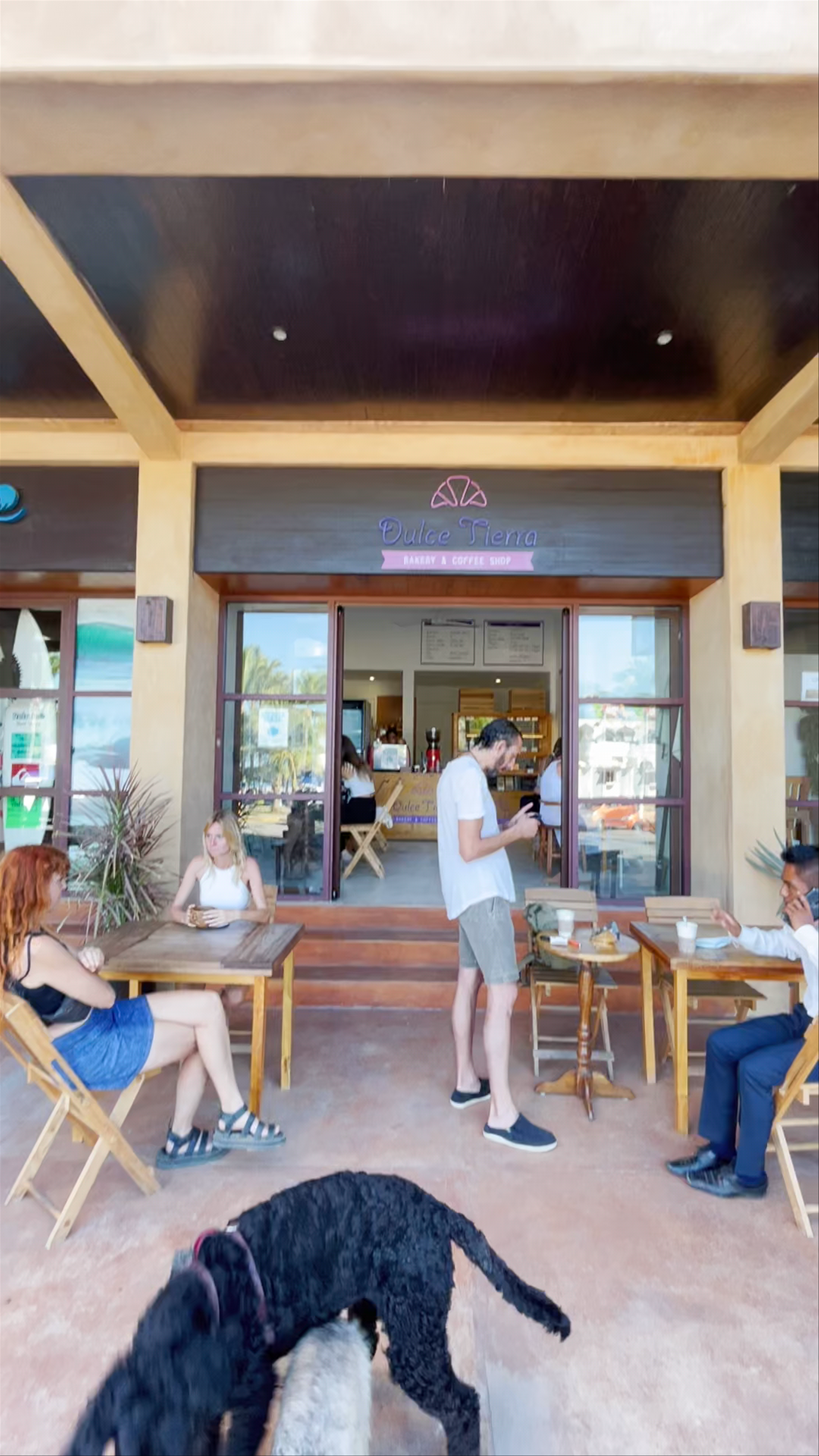 Dulce Tierra Bakery & Coffee shop Rinconada