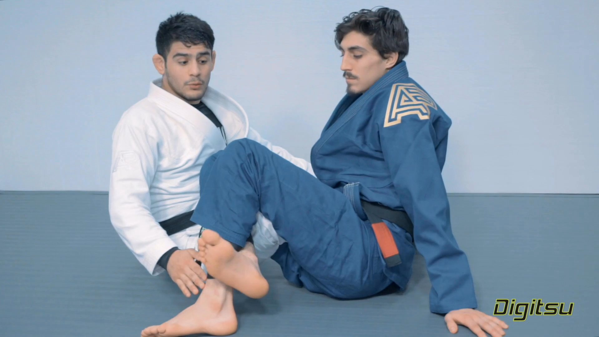 50/50 Concepts | Attacking The Far Side Leg