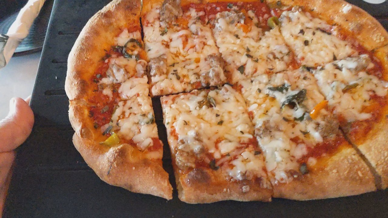 Serious Pie Downtown - Sweet Fennel Sausage Pie - Pizza Near Me - Seattle, Washington