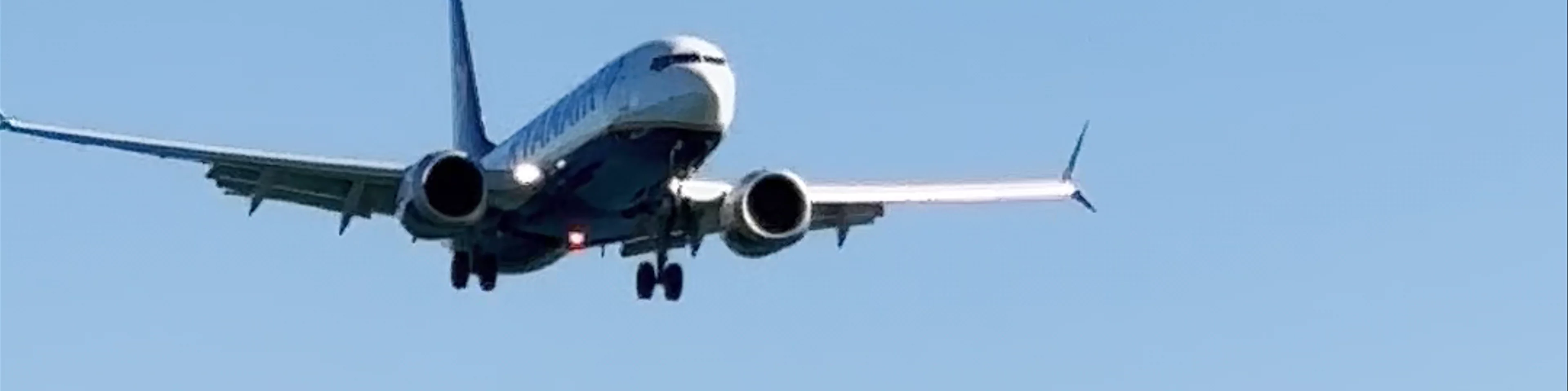 Corfu Airport Planespotting Spot