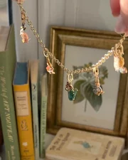 Product video, thumbnail 2 of 5