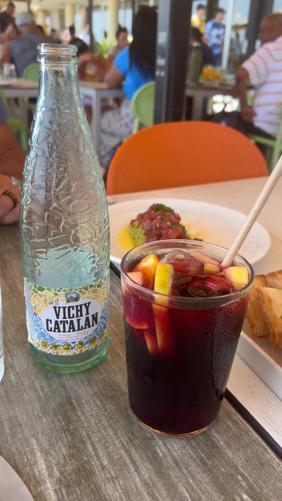 Xup Xup - Sangria and my favorite sparkling water - Mediterranean Near Me - Barcelona, B