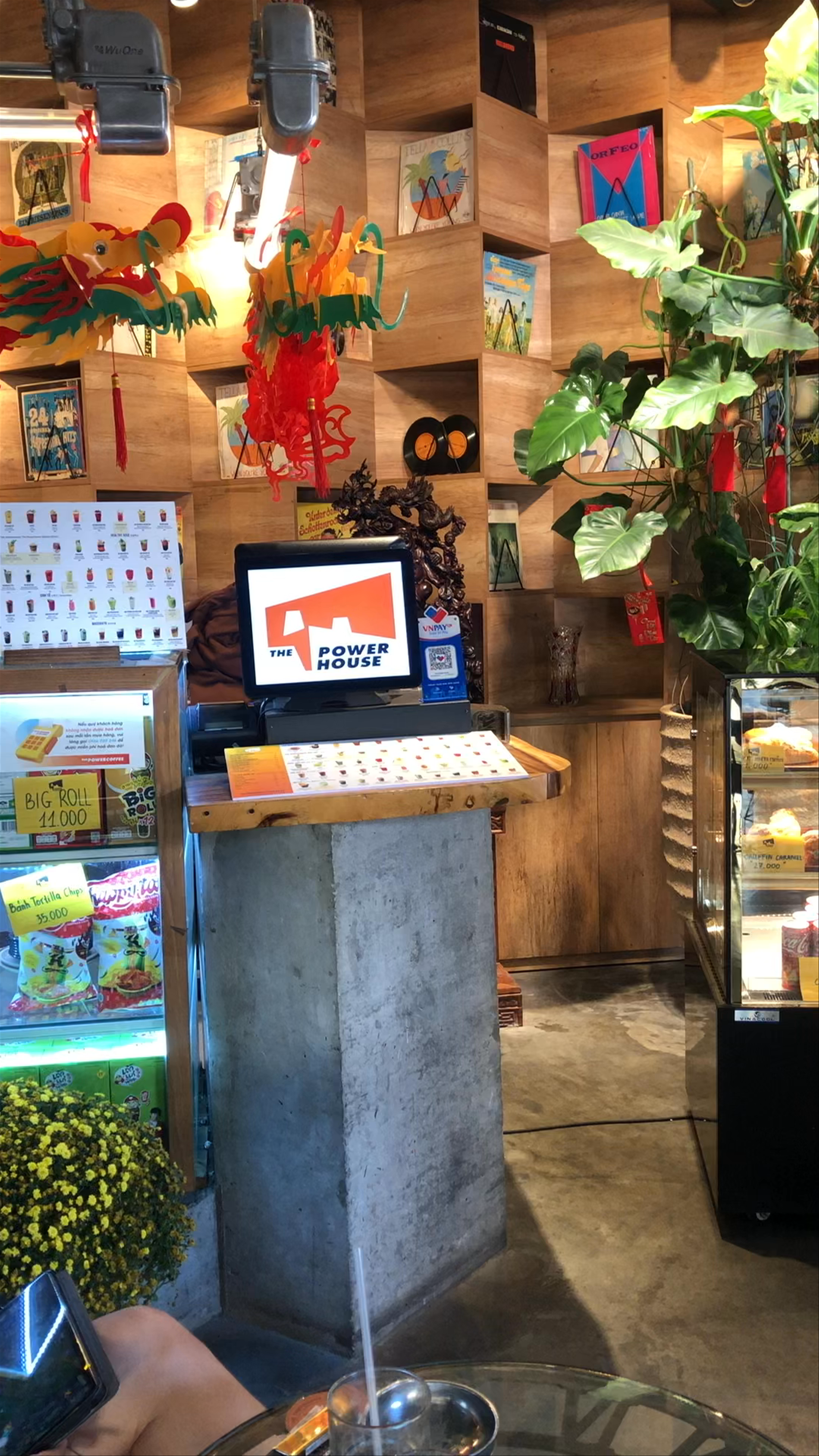 THE POWERHOUSE 2 COFFEE & MORE