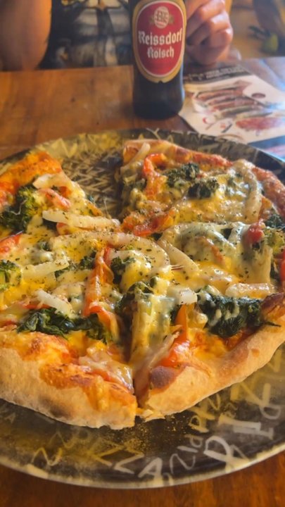 Pizza Man - Italian Near Me - Cologne, NW