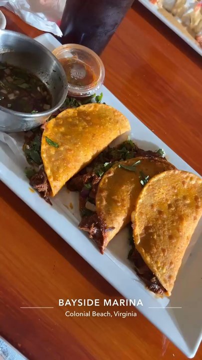 Los Hermanos Cantina - Mexican Near Me - Colonial Beach, Virginia