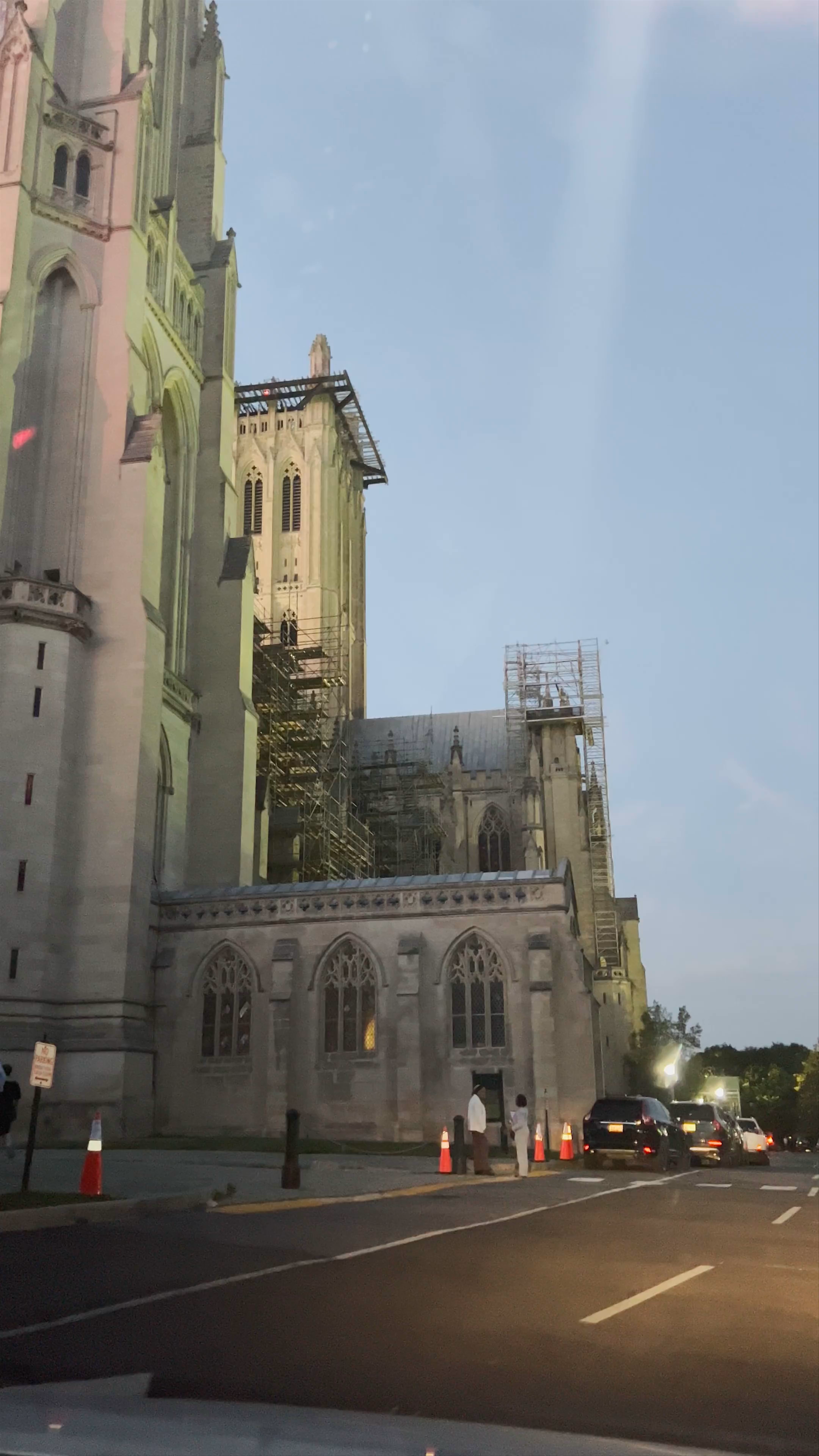 Washington National Cathedral: Majestic Evening Views in DC