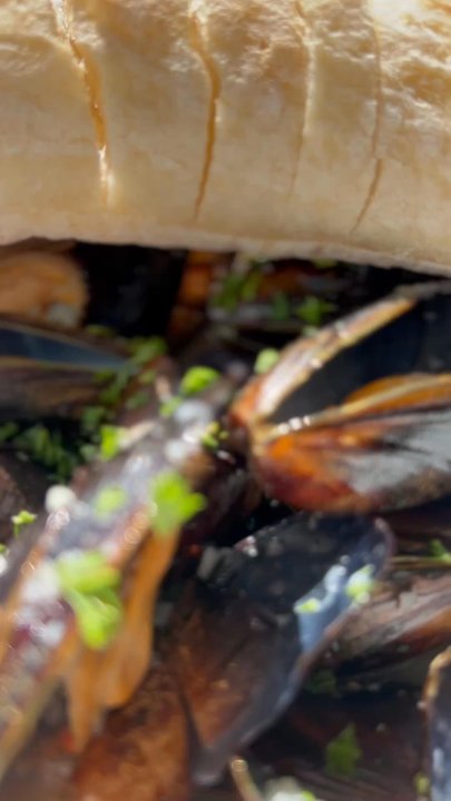 Dew Drop Inn - Mussels - Gastropubs Near Me - Denver, Colorado