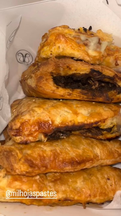 MilHojasPastes - Food Trucks Near Me - Northridge, California