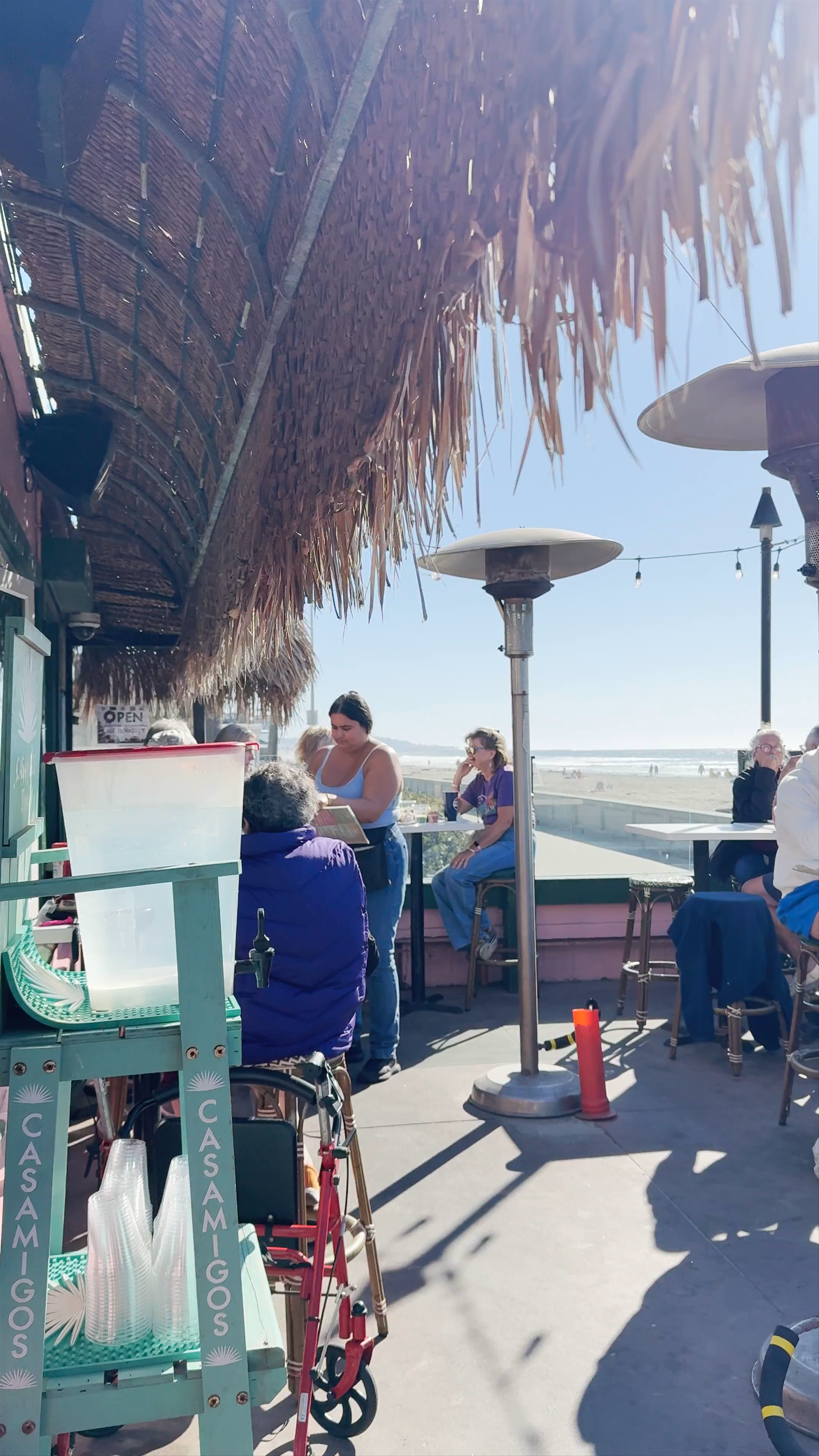 Baja Beach Cafe: Sunny Coastal Vibes in San Diego