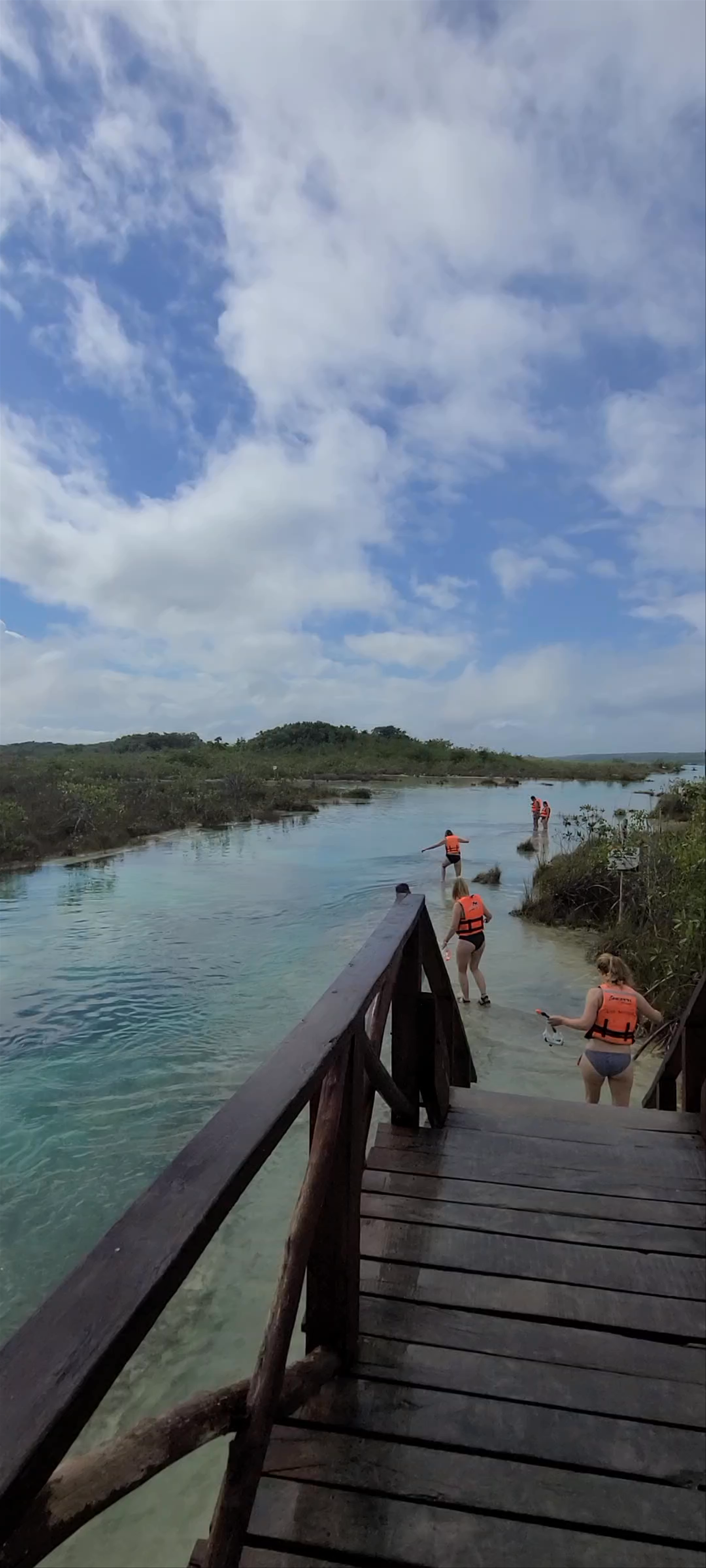 Los Rápidos in Bacalar Lagoon: Nature’s Serene Waterslide Adventure
