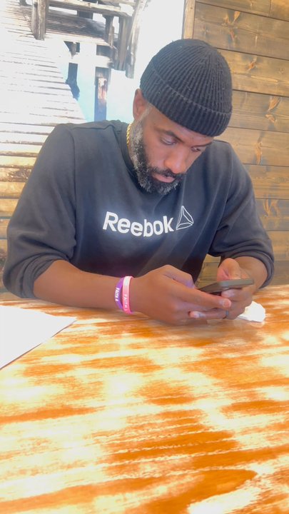 Tropical Smoothie Cafe - After the incident me spending 2 to 3 minutes pleading to use the restroom, I went back in to record him - Juice Bars & Smoothies Near Me - Wayne, Michigan