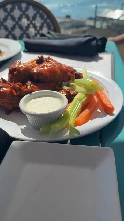The Rooftop Lounge - Appetizers and a view! - Lounges Near Me - Laguna Beach, California