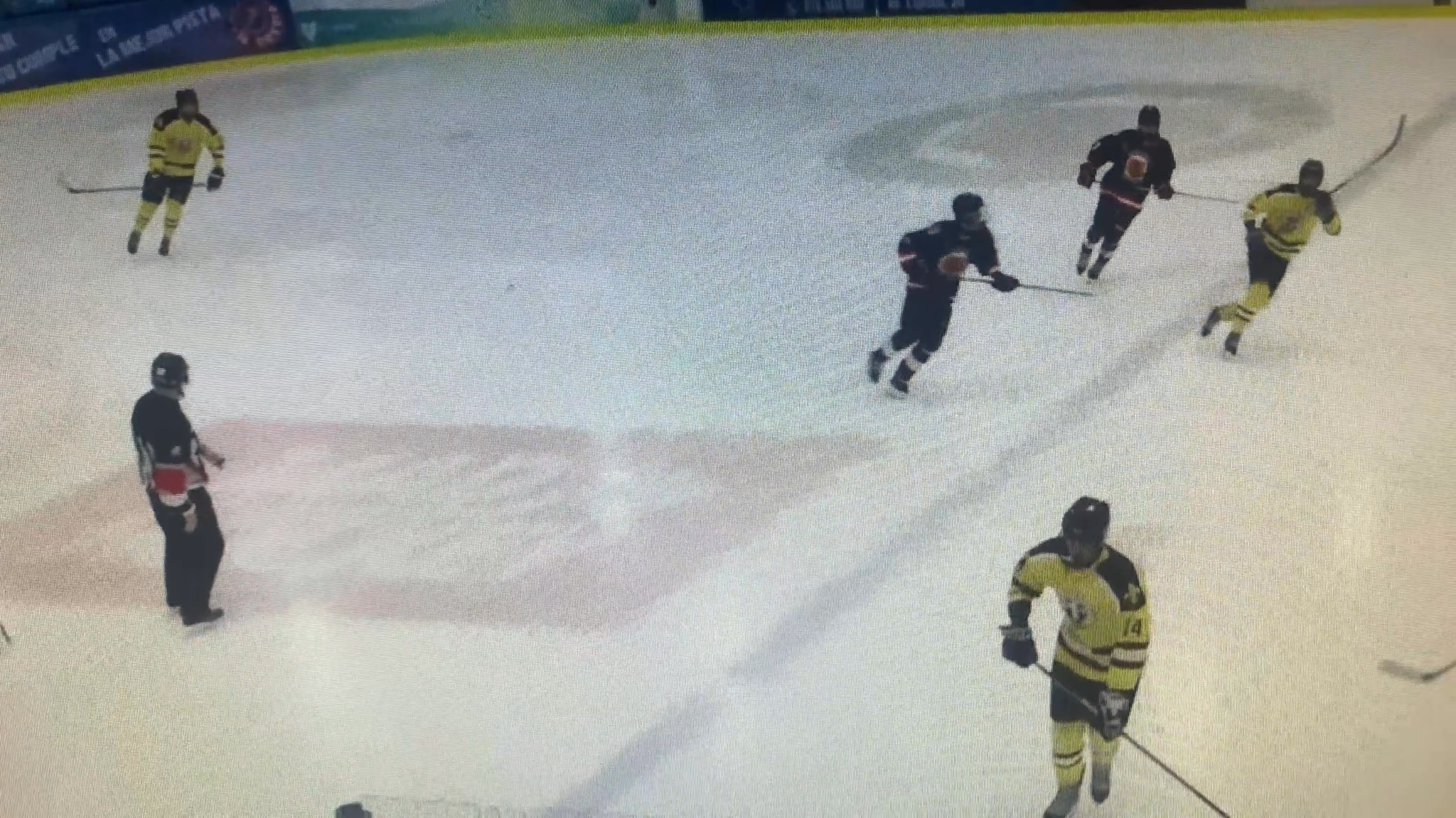 Telmo Vea Navarro: U18 Sensation with Stunning Goals & Skating Skills