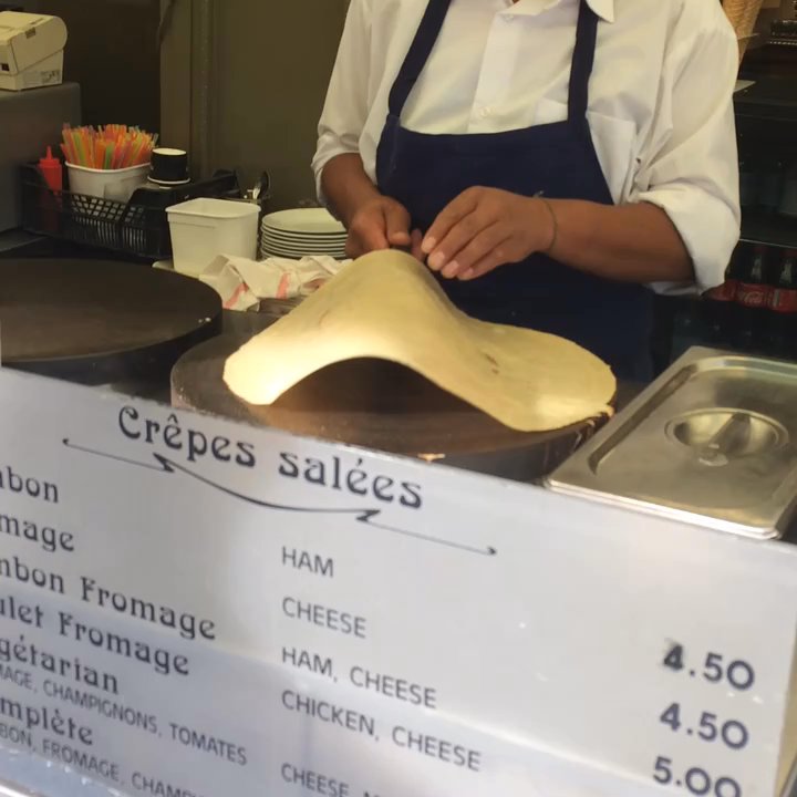 Esméralda - Could watch this guy make crepes all day - Cafes Near Me - Paris, 75