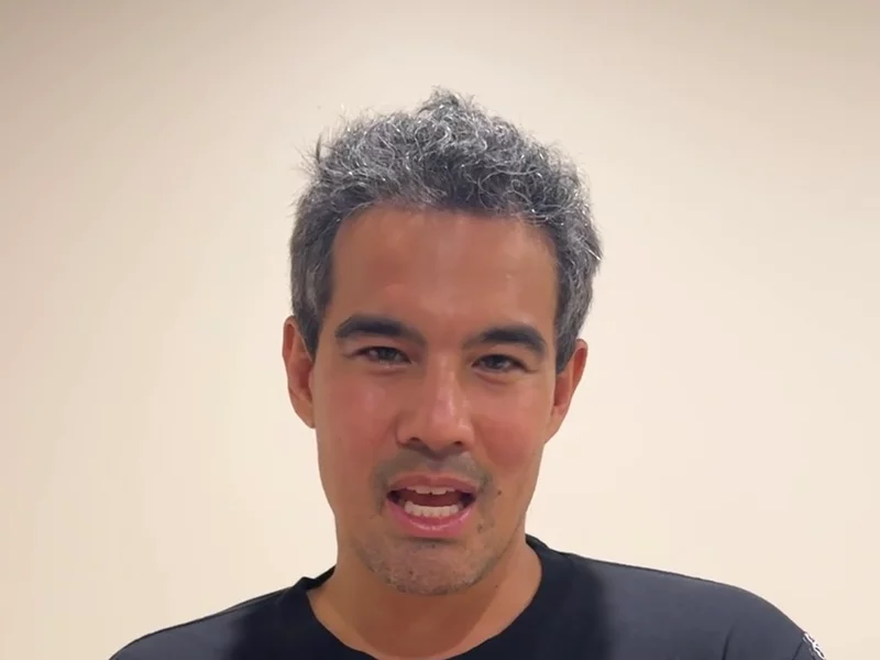 Hi, I'm Damian!