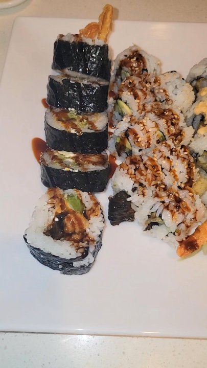 Momiji - Japanese Near Me - Salem, Oregon