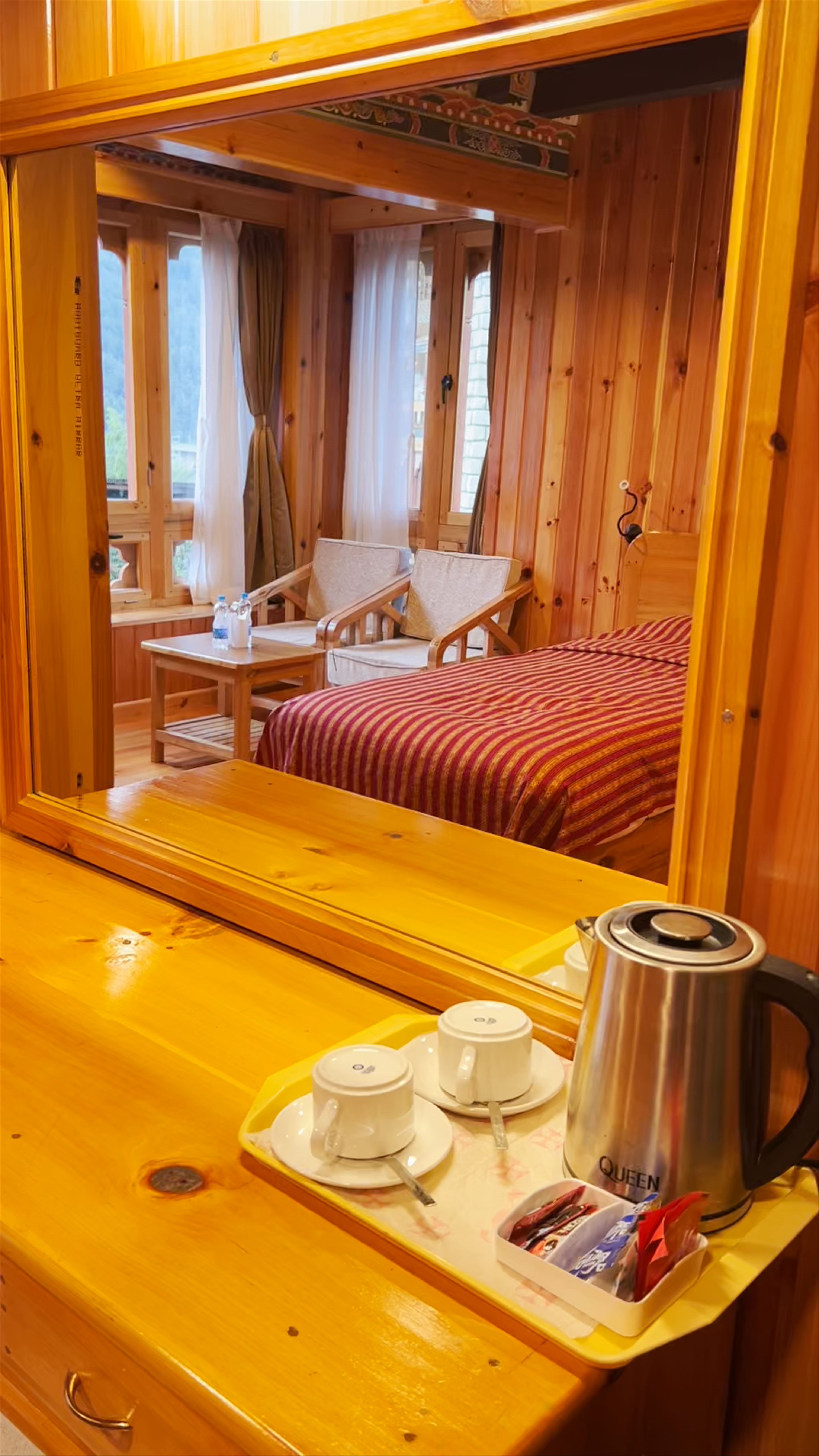 Gongkhar Hotel
