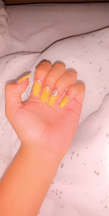 Love Nails - I love there nails they were so nice and non of the jewels fell off it - Nail Salons Near Me - Spring Hill, Florida
