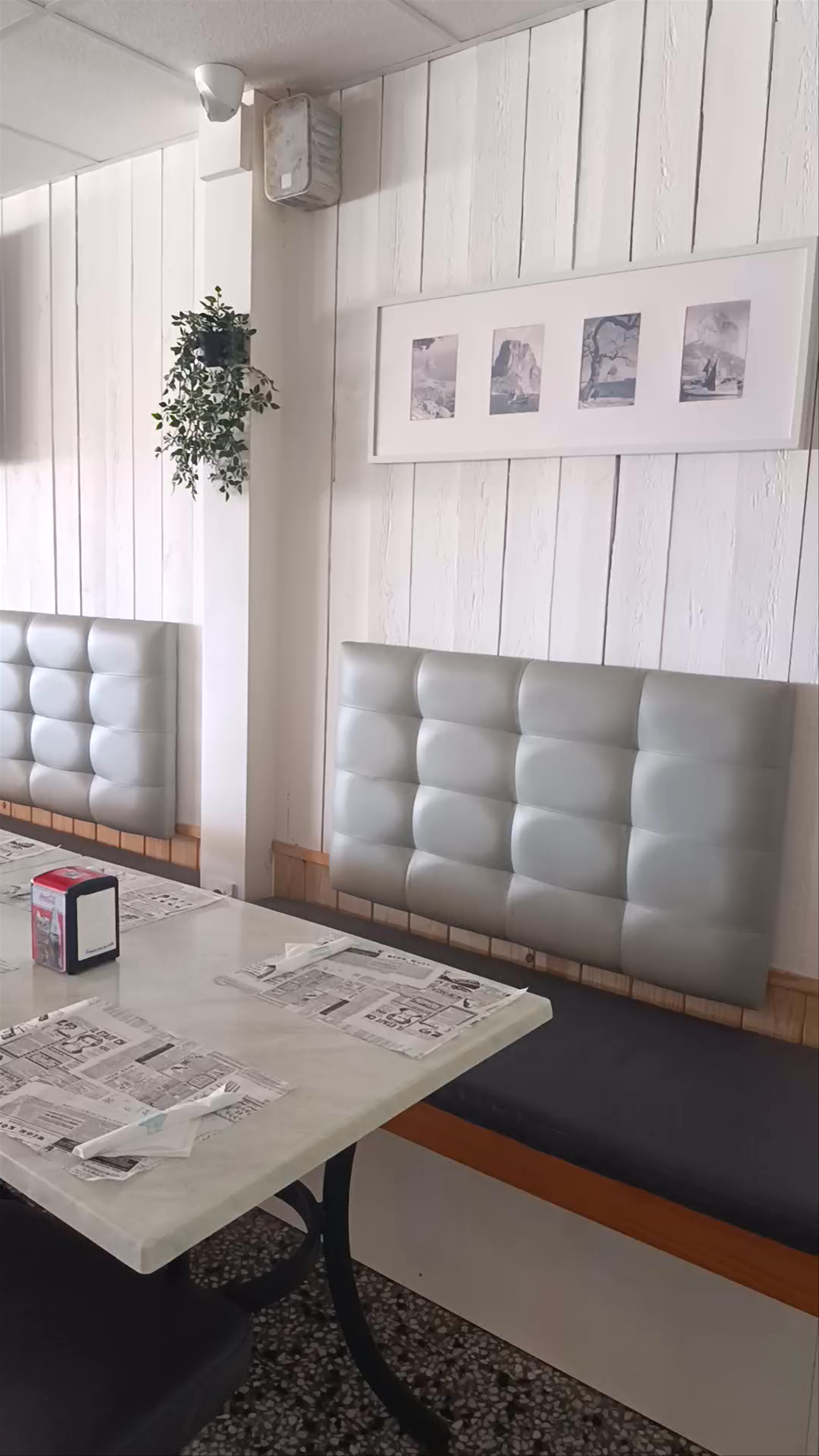 Relaxing Coastal Dining Experience at La Muntanyeta, Calpe