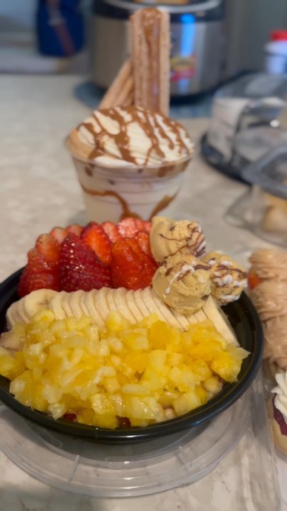 Ruby’s 2.0 - This is an oh my gosh, delicious local favorite. - Desserts Near Me - Honolulu, Hawaii