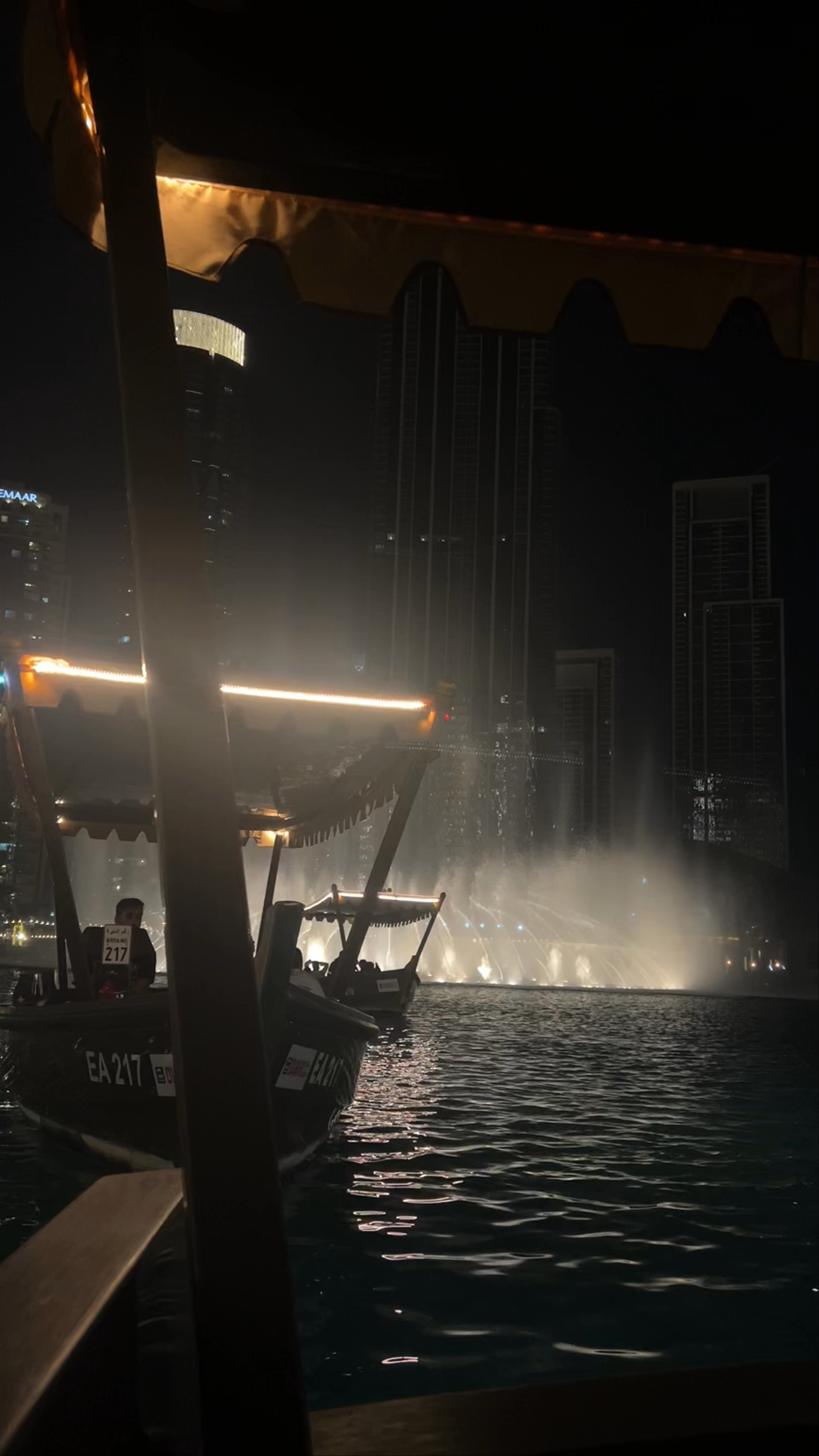 Dubai Fountain Night Show: Mesmerizing Water Dance on Sheikh Mohammed bin Rashid Boulevard