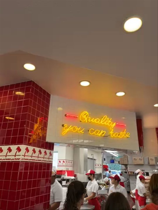 In-N-Out Burger - Burgers Near Me - Gilroy, California