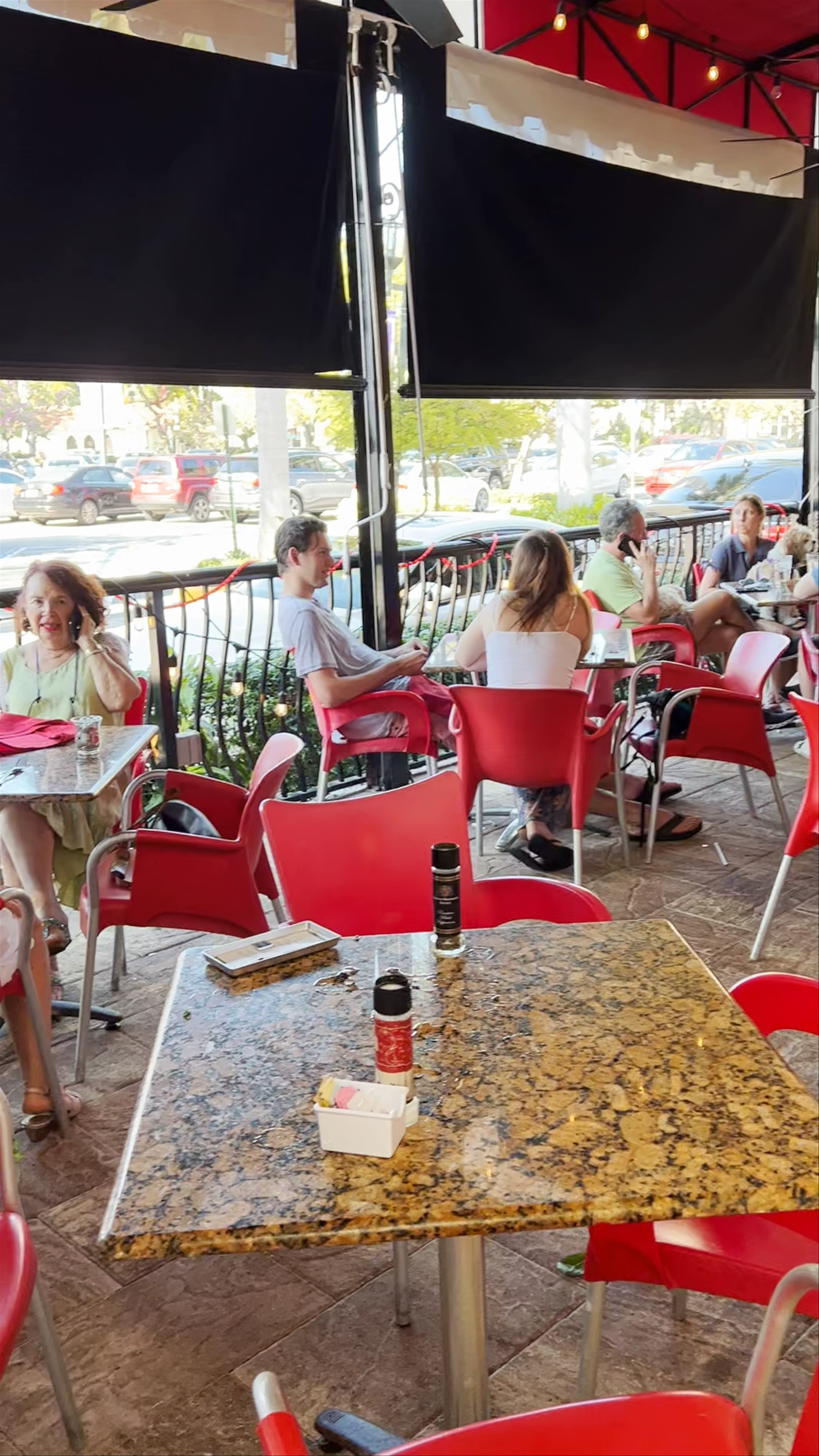 Saquella Cafe