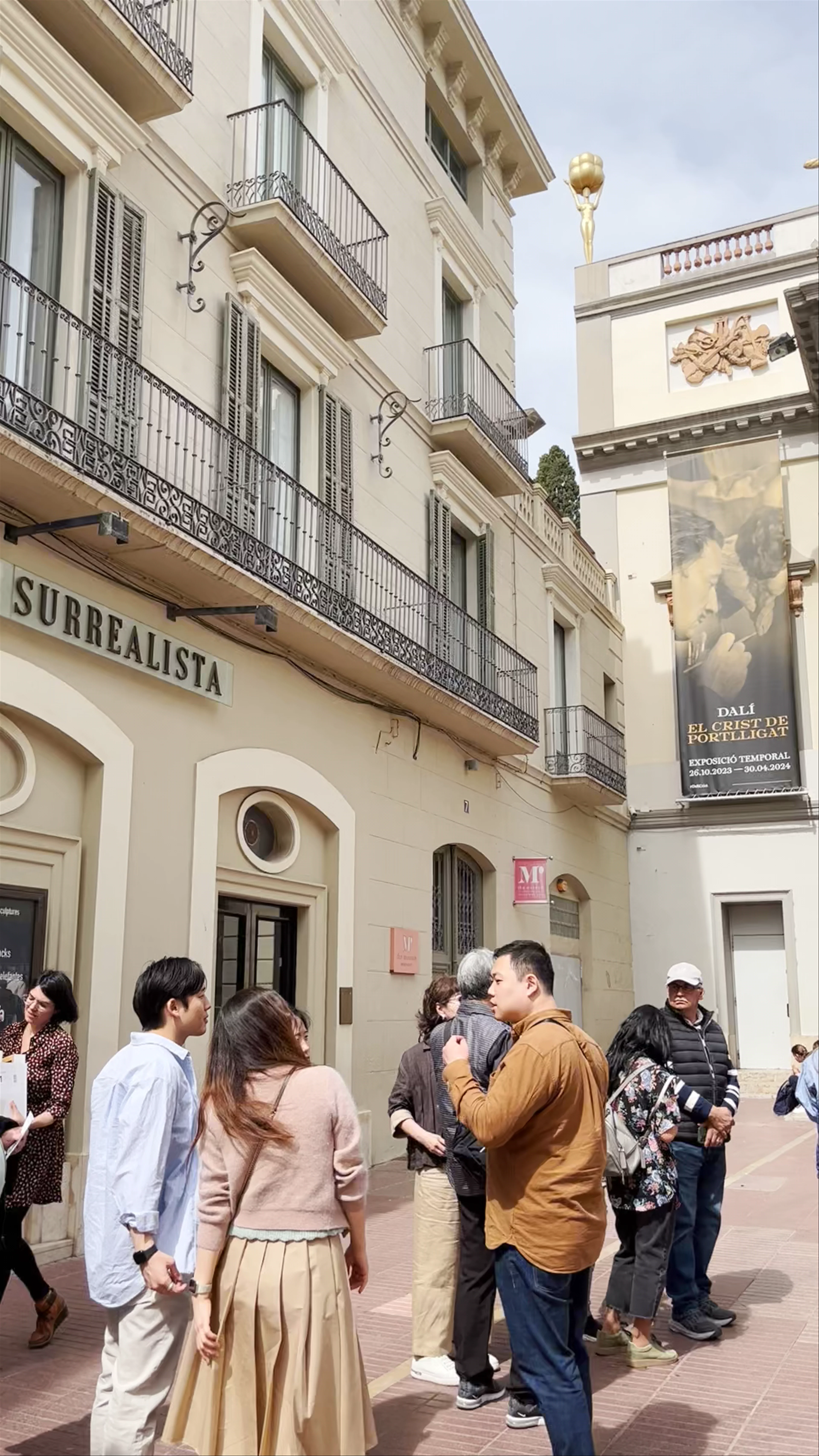 Plaça Gala i Salvador Dalí, 5, 17600 Figueres, Girona, Spain