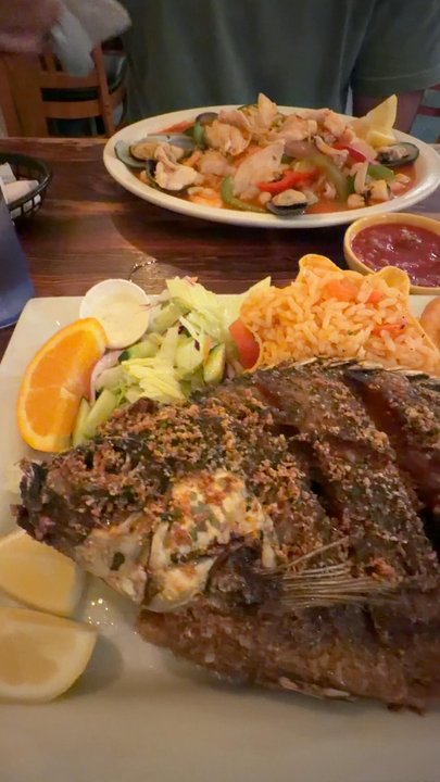 Mariscos Puerto Nuevo - Mexican Near Me - Seaside, California
