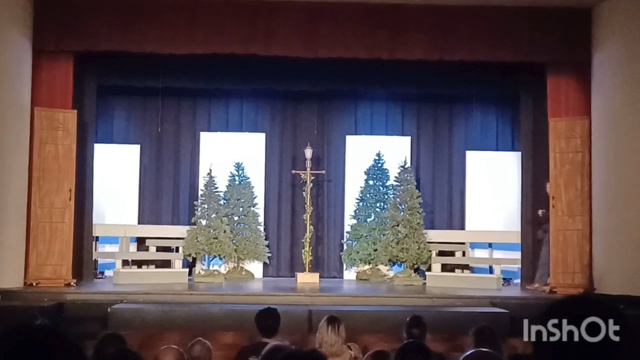 Elizabeth Seton Center - Mr. & Mrs. Beaver (#1 daughter & #1 son-in-law) in The Lion, the Witch and the Wardrobe. They are really terrific in this play!! - Child Care & Day Care Near Me - Pittsburgh, Pennsylvania
