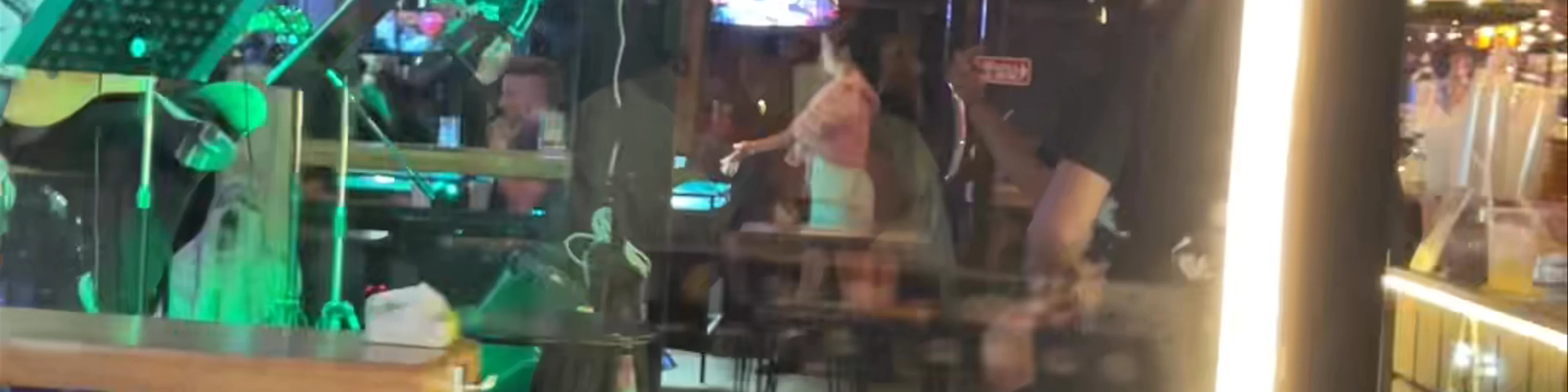 Ken's Bar