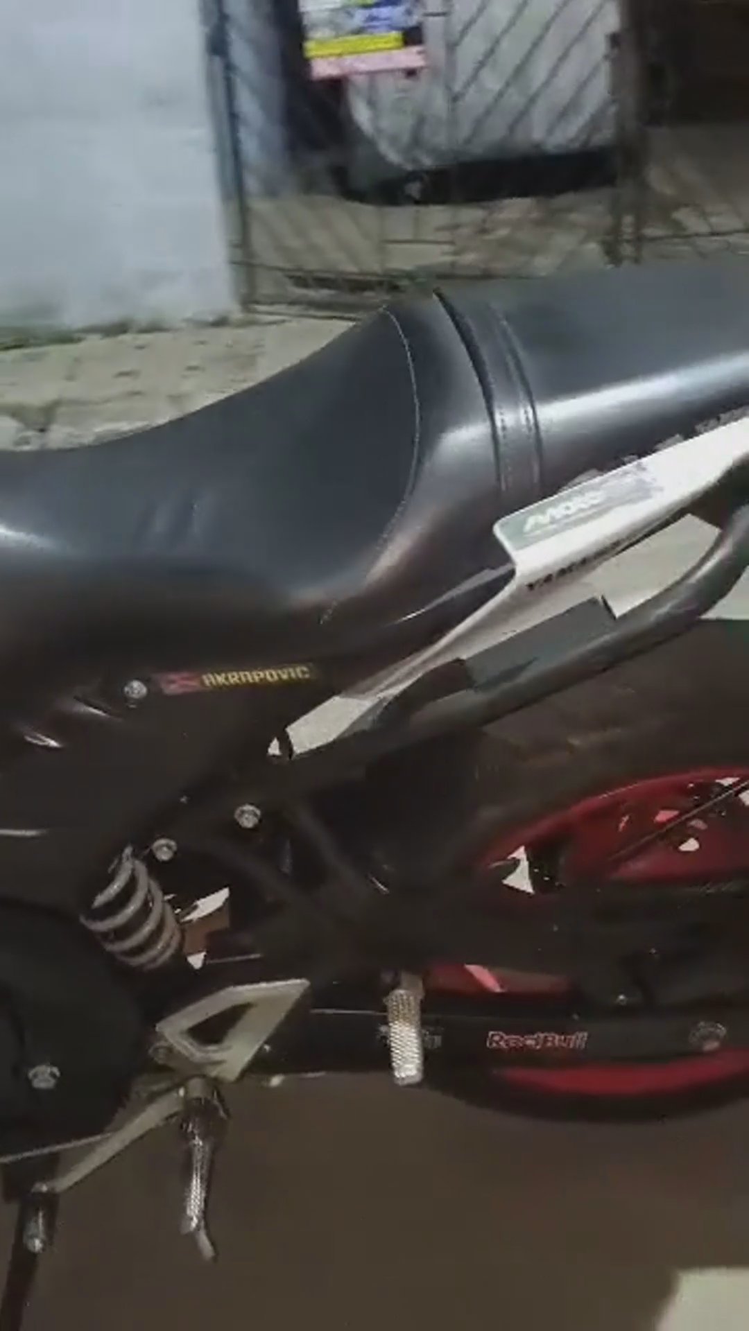 Walk-around video thumbnail