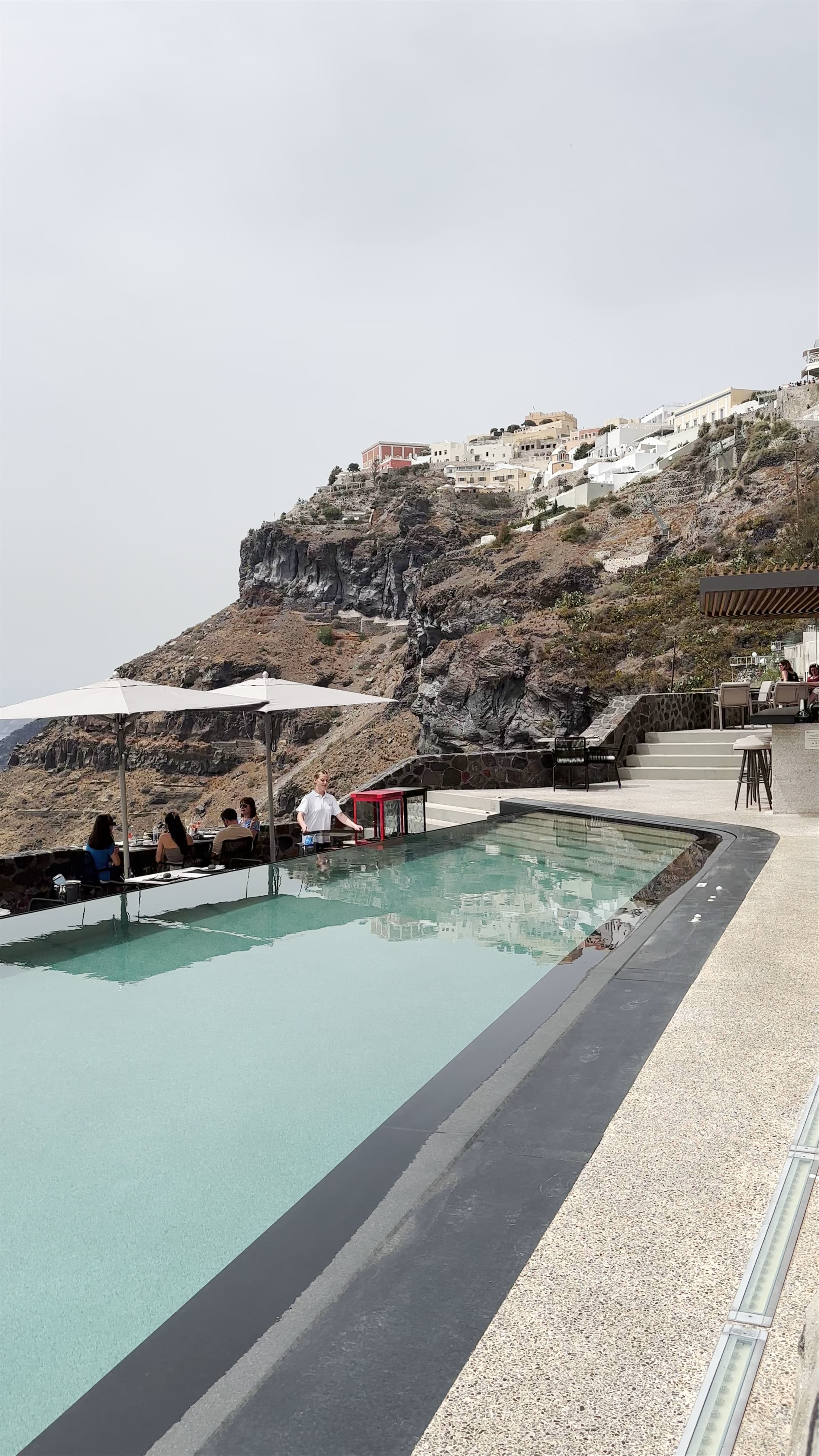 La Colline restaurant Santorini