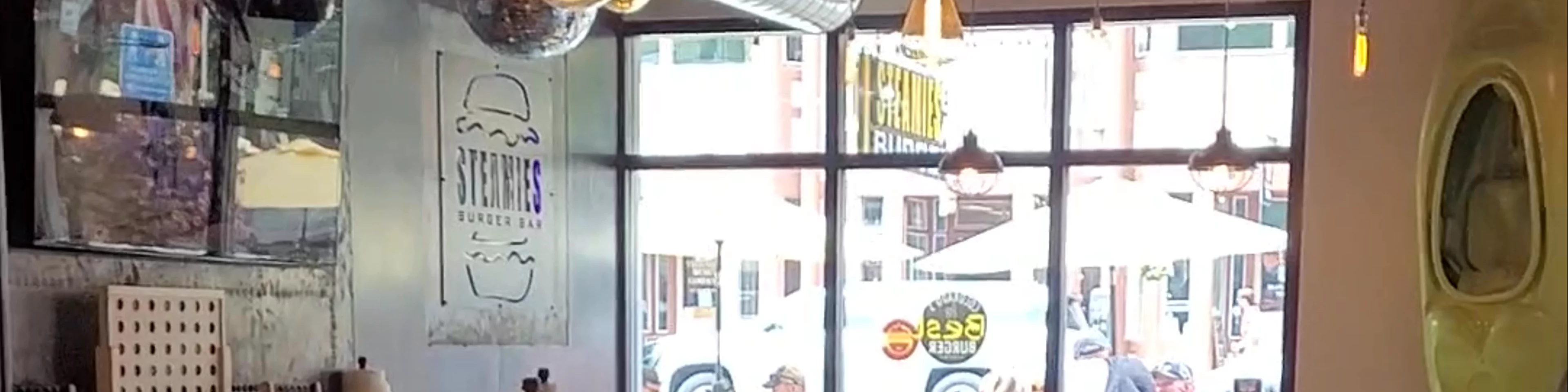 Steamies Burger Bar