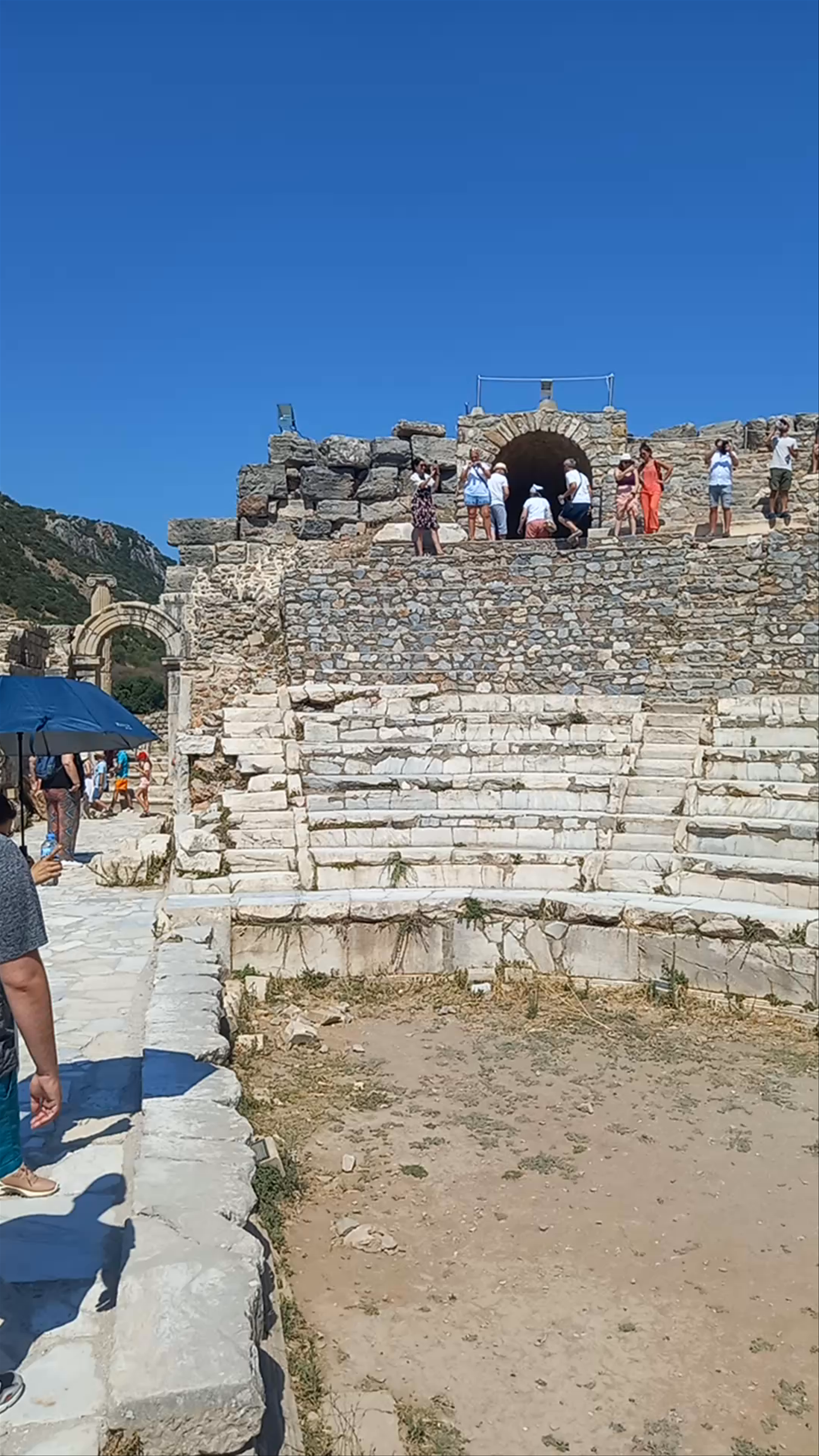 Exploring the Ancient Ephesus Prytaneion in Selçuk, İzmir