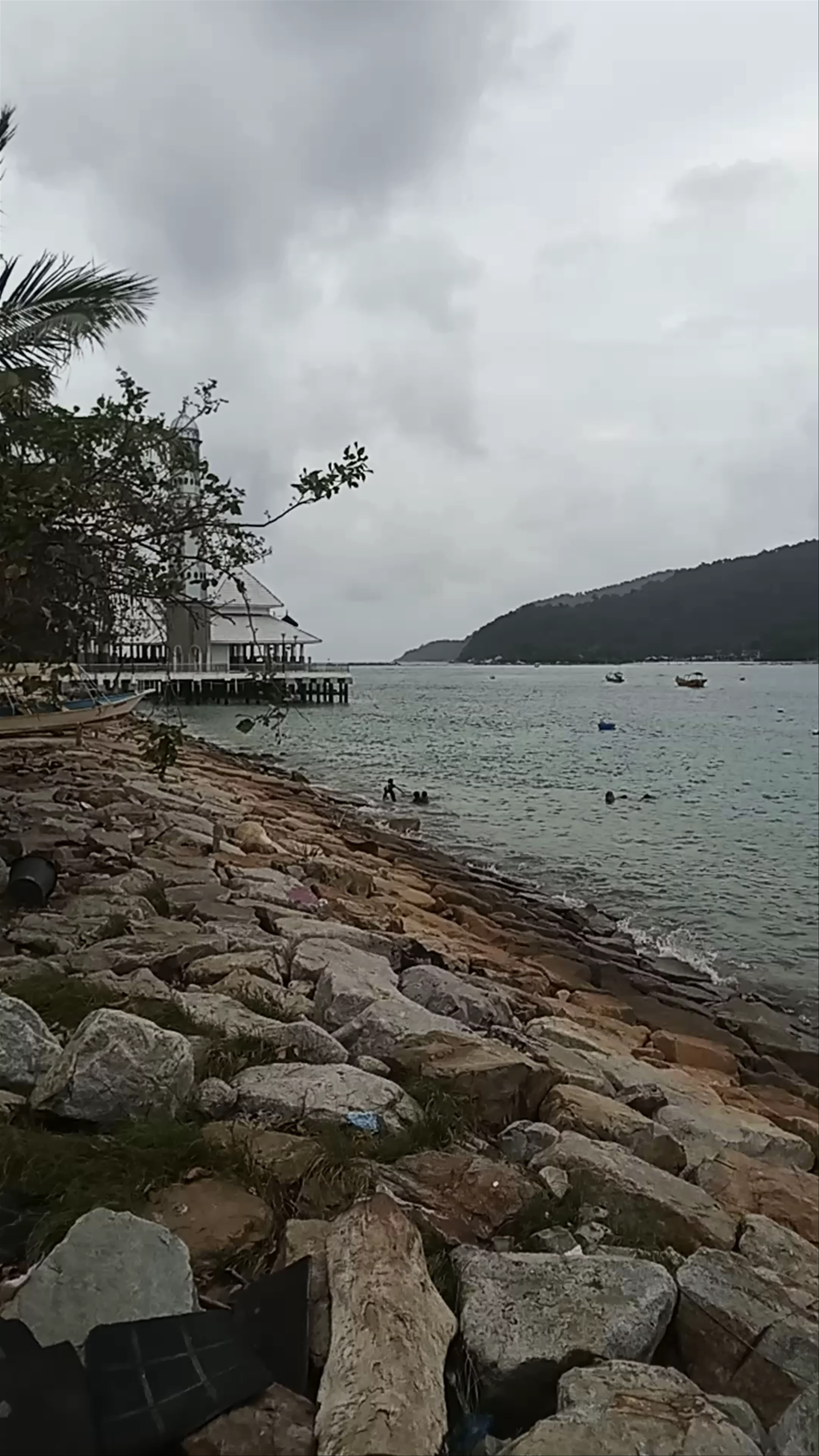 Warung Pak Jokong, Pulau Perhentian Kecil
