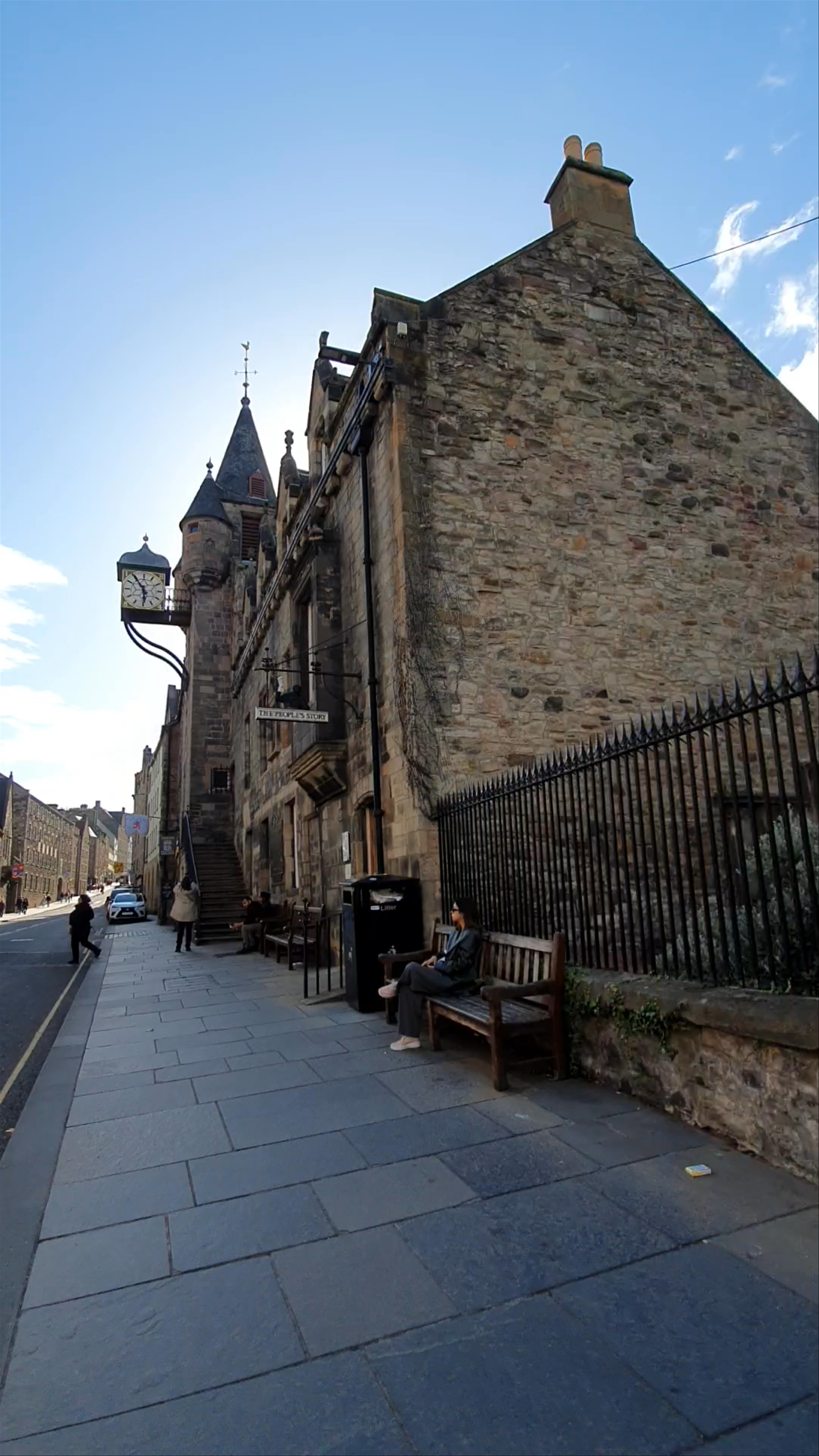 Canongate Kirk: Historic Charm in the Heart of Edinburgh