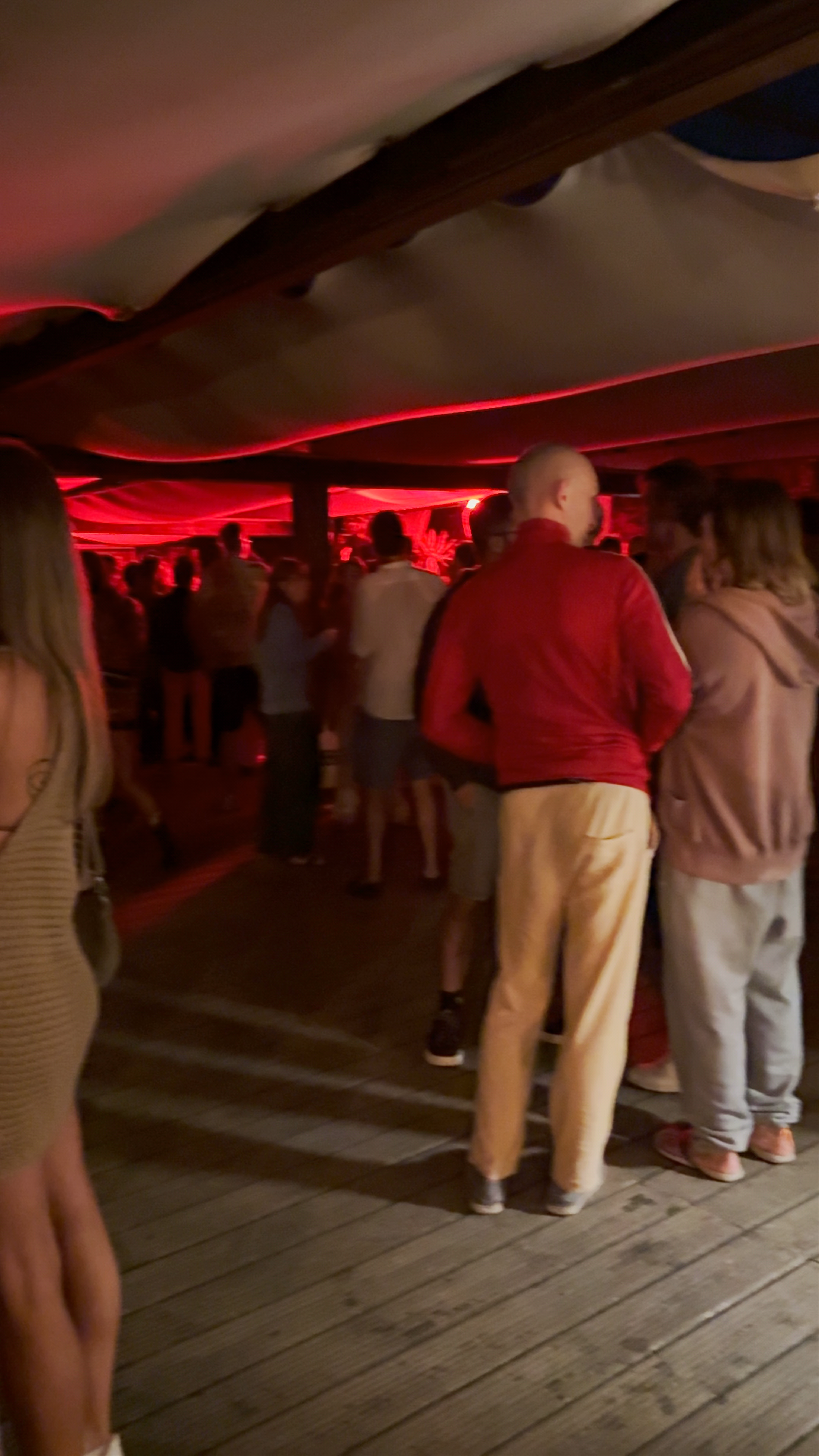 Nightlife Vibes at AURA Caparica Beach Club, Costa da Caparica