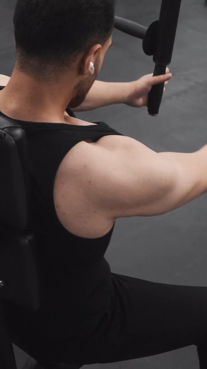 lock in
🎥 khezez  | خزاز · Pexels
#fitness #gym #workout #motivation #fitfam