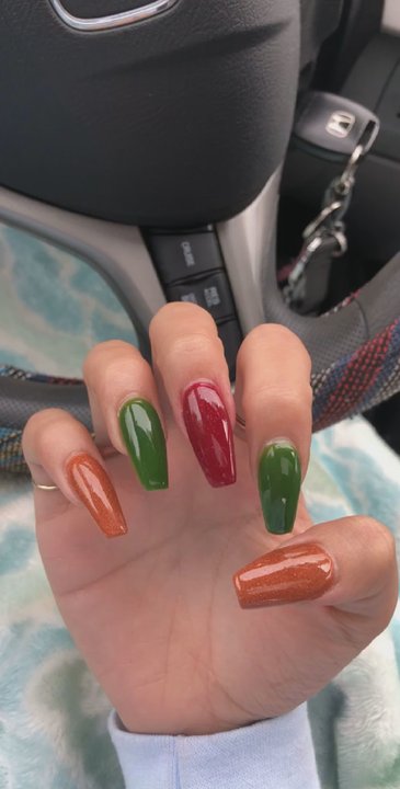 I Love Nails - nikki did an absolutely amazing dip powder manicure!! i highly recommend! love this place - Nail Salons Near Me - Vancouver, Washington