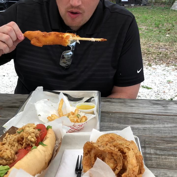Big Ray's Fish Camp - Seafood Near Me - Tampa, Florida