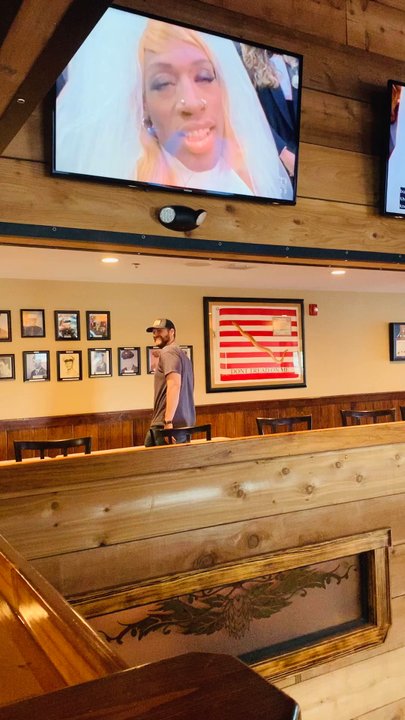 Spigots Brew Pub - Upstairs - Breweries Near Me - Houma, Louisiana