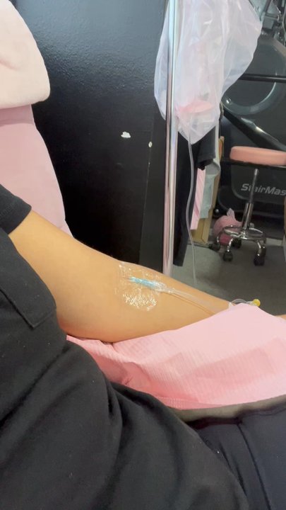 Dripp IV Therapy - Myers cocktail full liter - Concierge Medicine Near Me - Long Beach, California