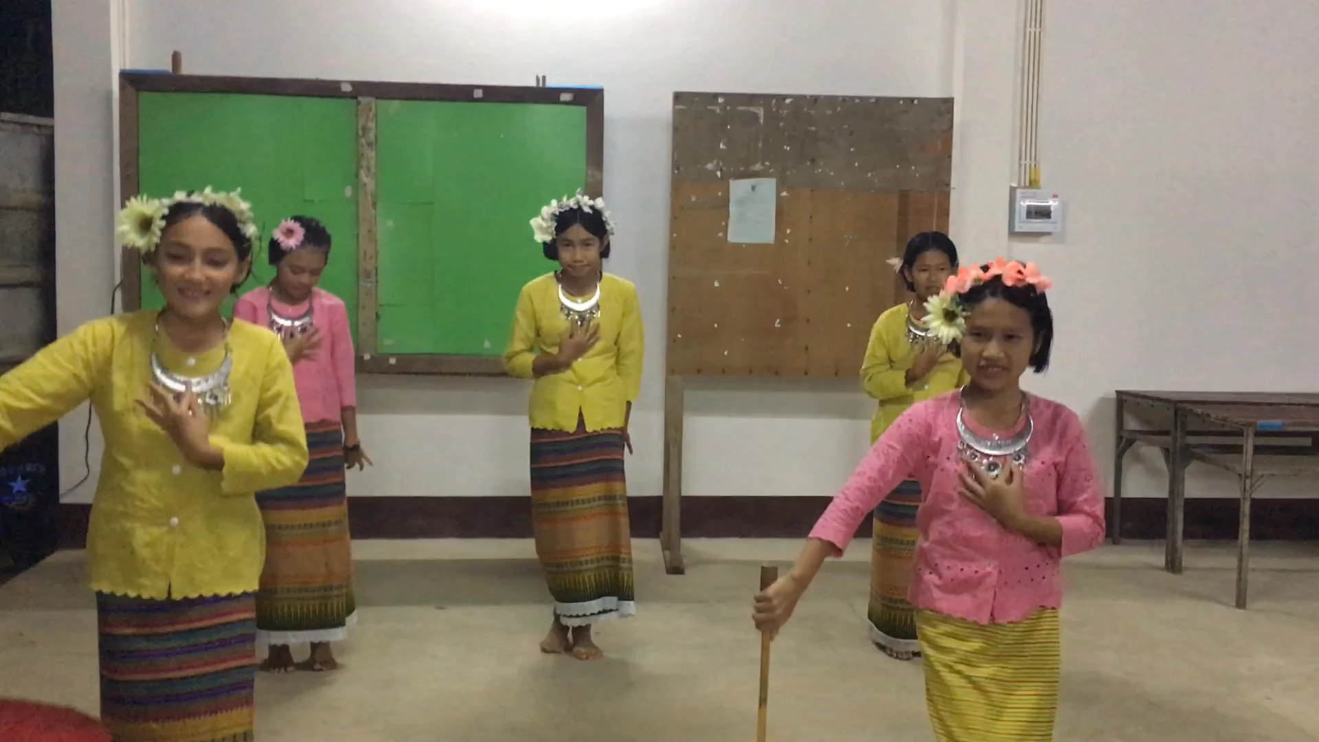 Dance performance at the local school near the homestay